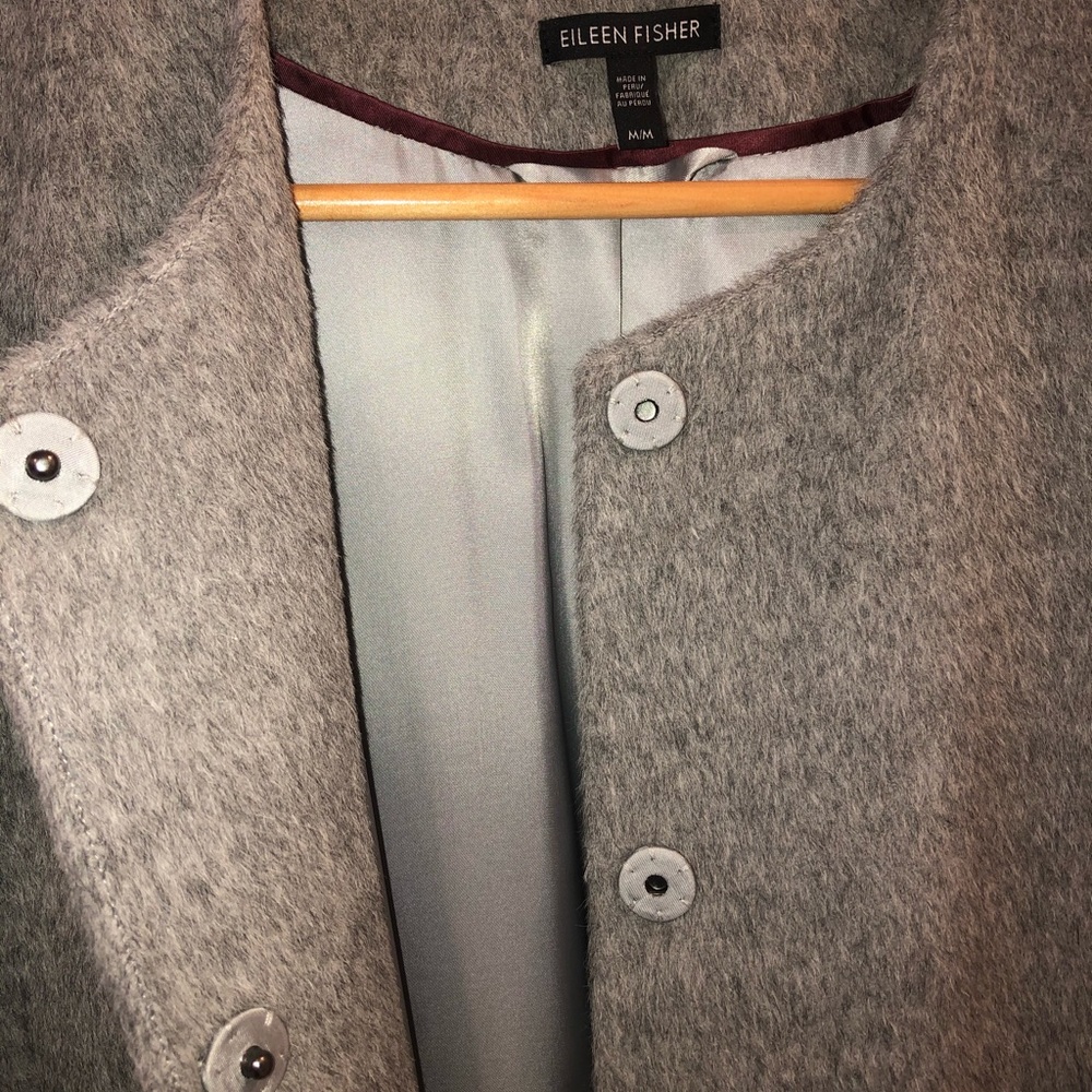 SOLD! New Eileen Fisher Suri Alpaca Coat in Grey - Picture 3 of 8